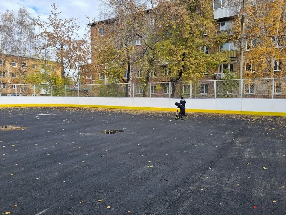 В иркутских дворах завершают ремонт корта, дорог и установку тренажёров — Иркутск Сегодня