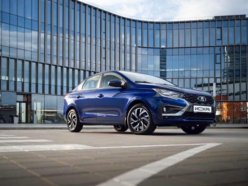 Lada Iskra вернулась в тройку самых популярных моделей АвтоВАЗа — TKS.RU