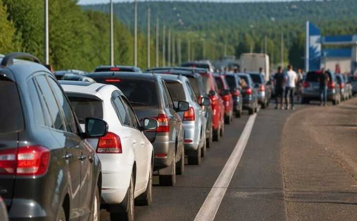 Дефицит бензина охватил Москву и регионы России: на АЗС вводят лимиты и продажу по системе «чет-нечет — Портал РЕПОСТ