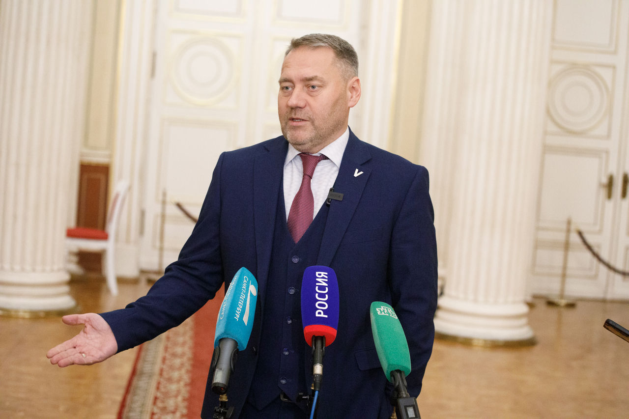 Деньги на спортплощадки в Петербурге могут направить на ремонт дорог во дворах — zaks.ru