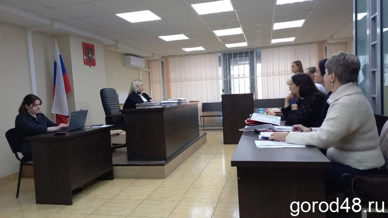 Липецкая вечЁрка: откуда у экс-мэра 72 млн, жизнь в реальности абсурда и свободная продажа бензина — Gorod48