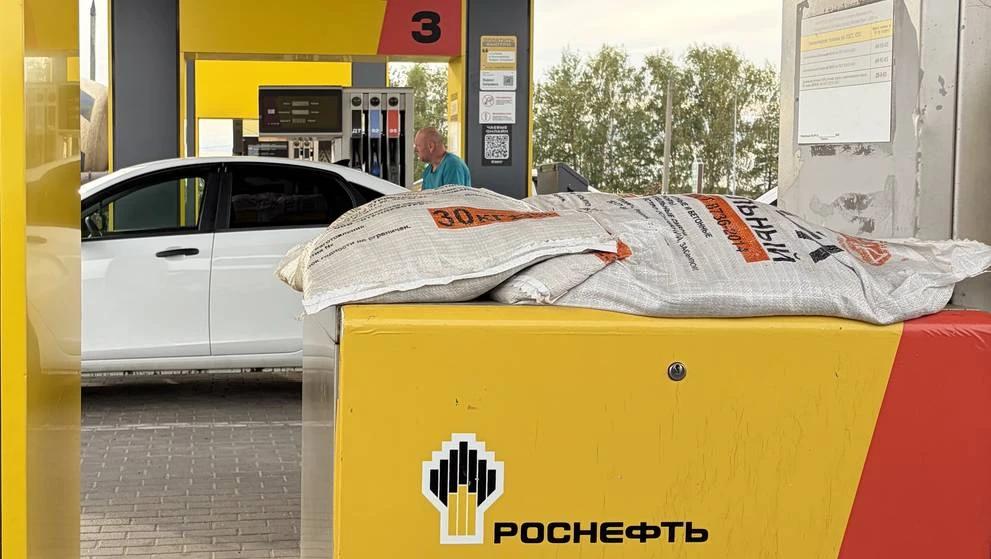 Пятипроцентный дефицит бензина причудливо сказался на брянских АЗС — Интернет-газета «Брянские новости