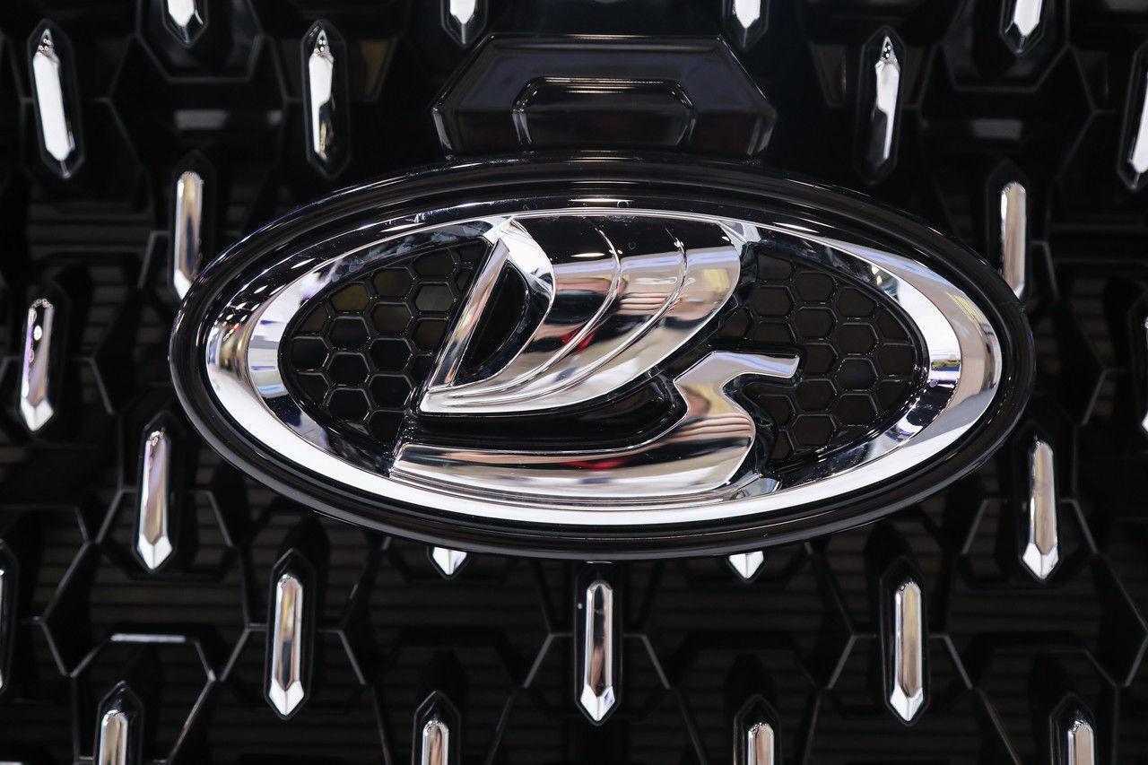 Петербуржцы потеряли интерес к Lada Aura — spbdnevnik.ru