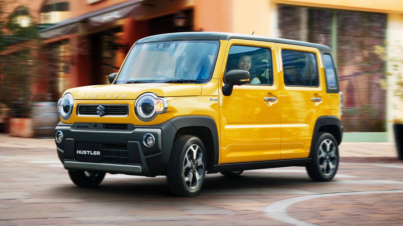 В России поступил в продажу новый полноприводный Suzuki за 880 000 рублей. Где он продается — Автоновости дня