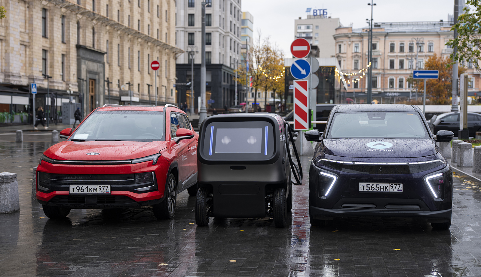 Росатом» и Дептранс Москвы запустили в тестовую эксплуатацию роботизированную мобильную зарядную станцию для электромобилей — Атомная энергия 2.0