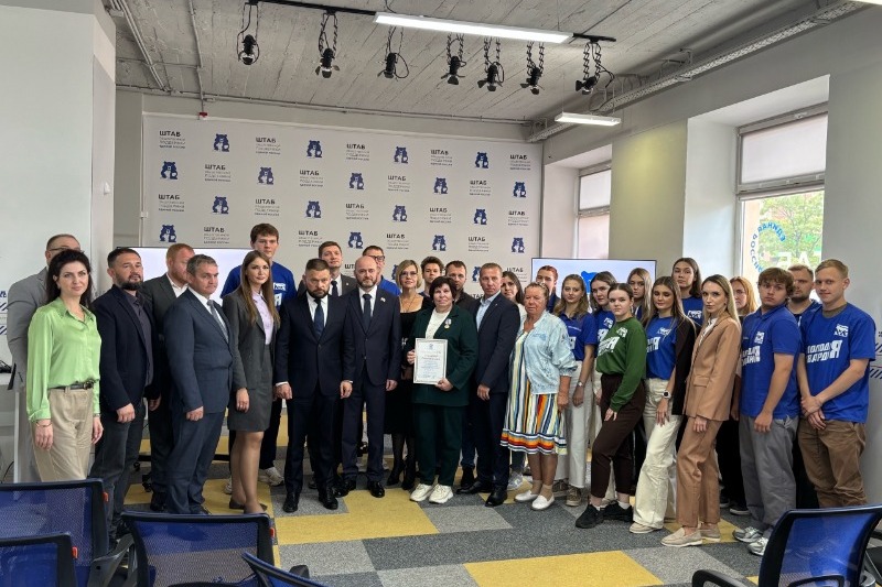 Тамбовские волонтёры поделились с Евгением Поддубным опытом работы в зоне СВО — РИА «ТОП68
