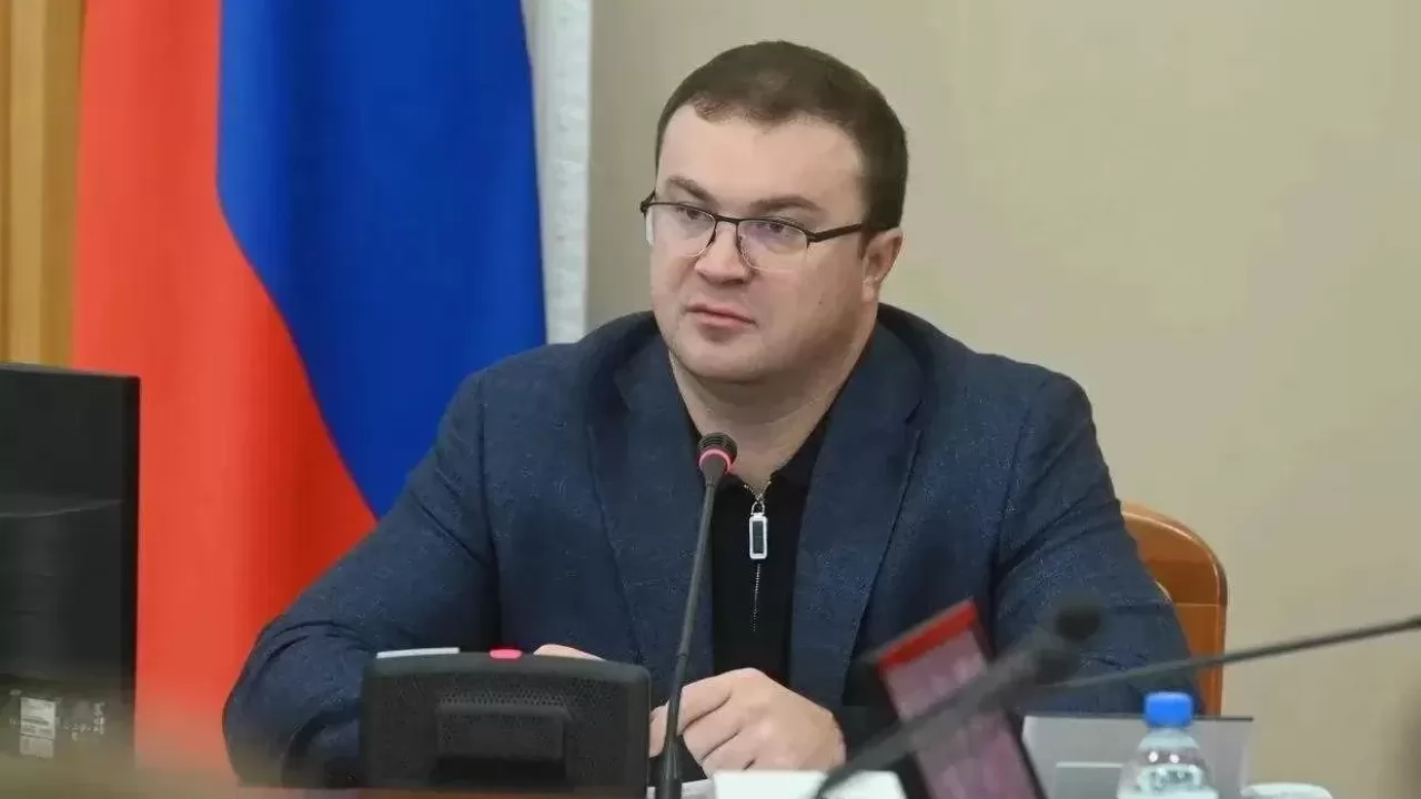 На что потратят 200 млн рублей на ремонт дорог в Омской области? — Om1.ru