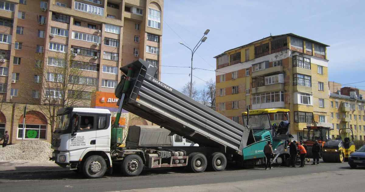 С новым асфальтом: в Электростали выполнили план ремонта автомобильных дорог — REGIONS.ru
