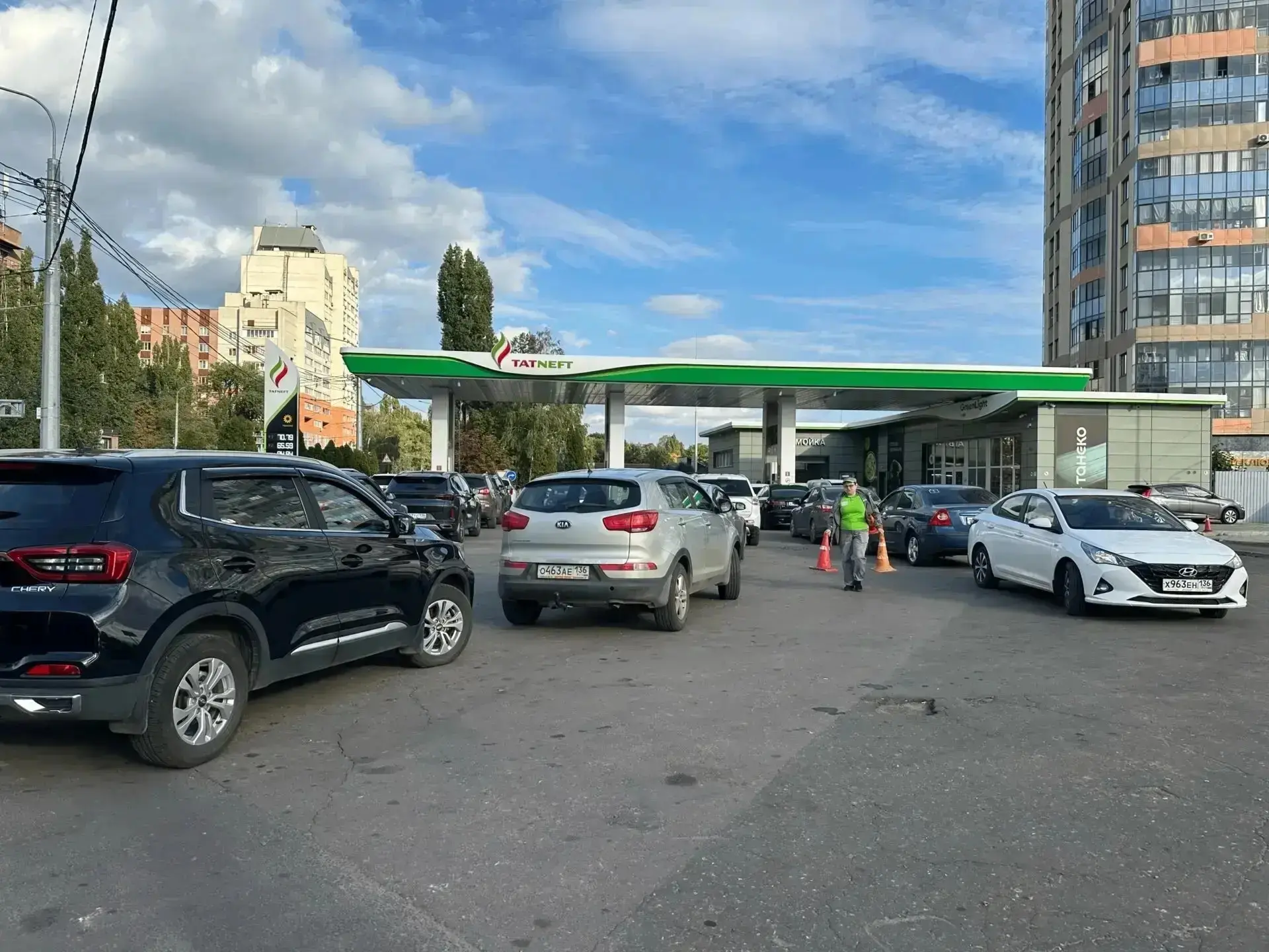 Где заправиться в Воронеже днём 22 октября — TV Губерния