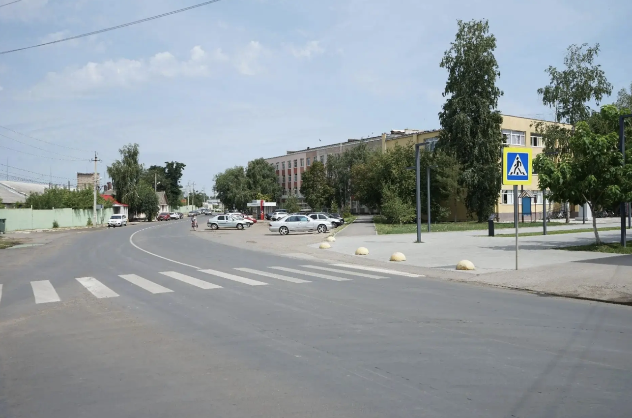 В Саратовской области отремонтируют 26 км дорог к учебным заведениям — Саринформ