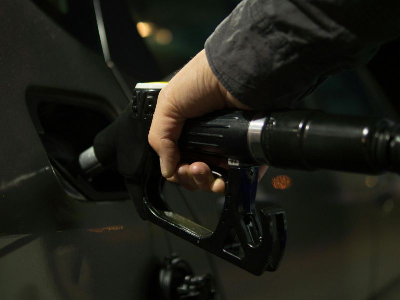 Автомобильное топливо и масла в ЕС подорожали на 31,4% — TKS.RU