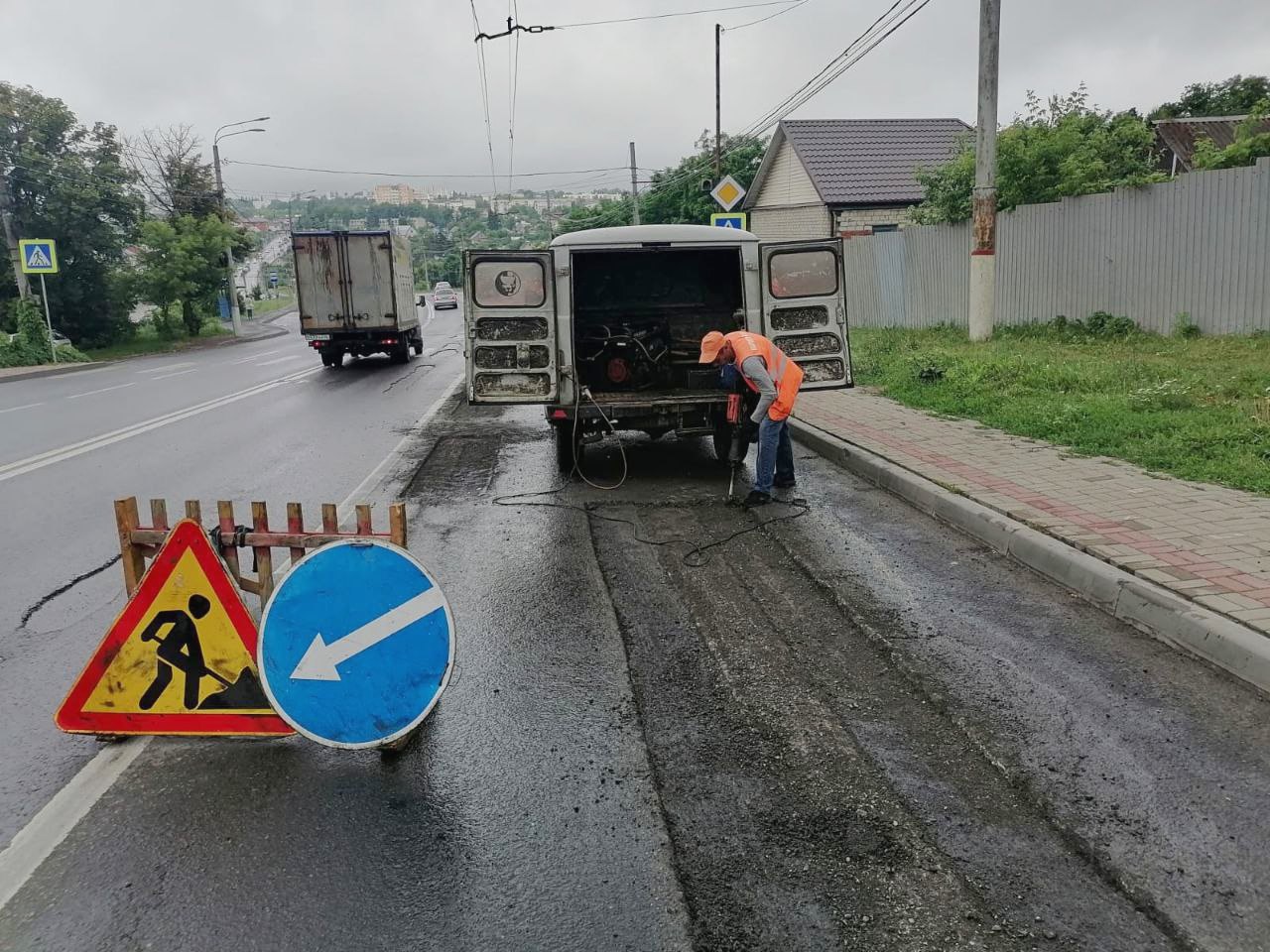 В Курской области ямочный ремонт выполнили на 92% — Курская правда