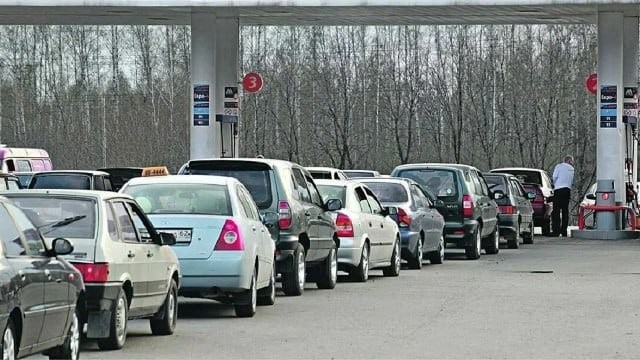 В российских регионах снова начался топливный кризис — Активатика
