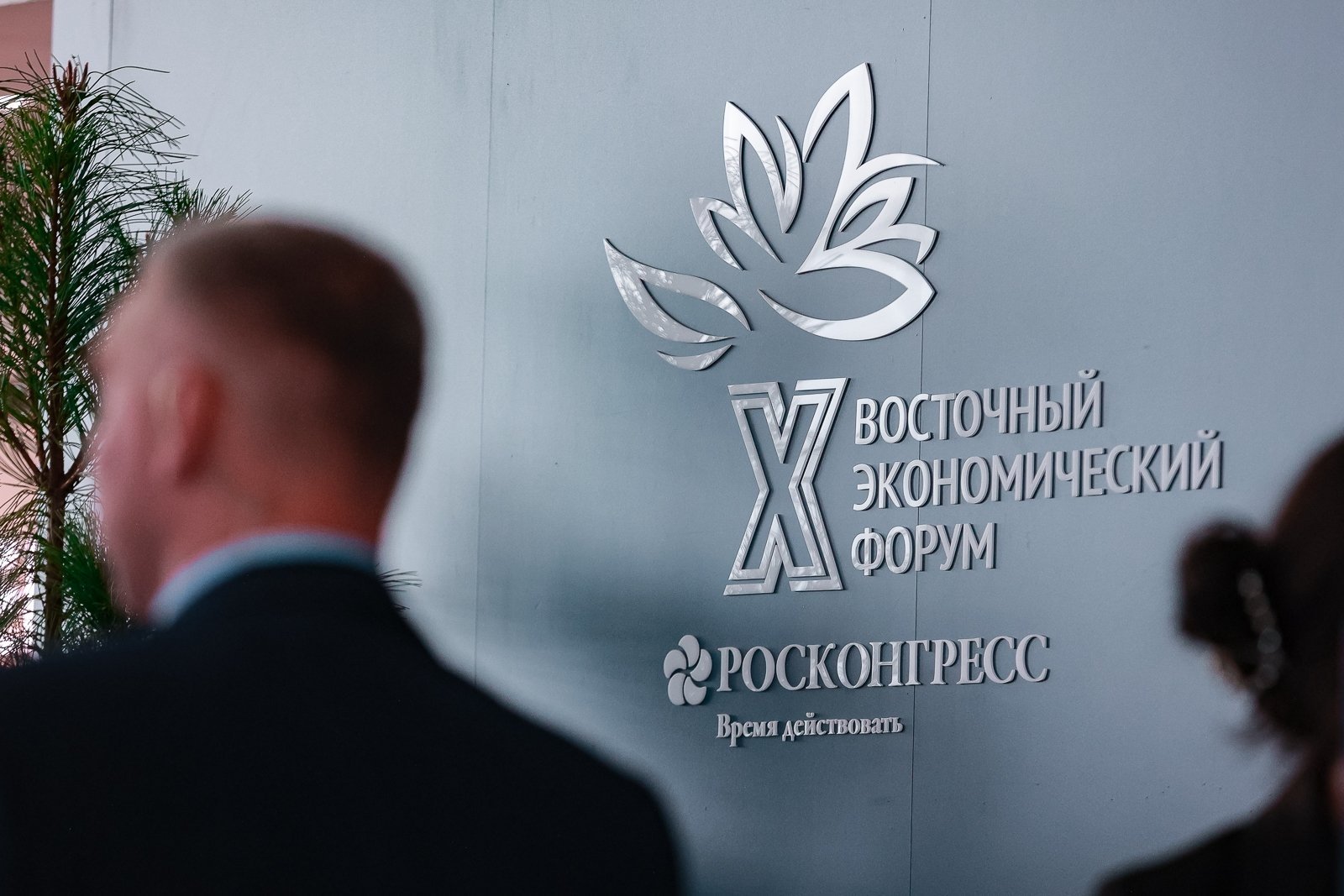 Грузовикам изменили правила проезда по гостевым маршрутам во Владивостоке на время ВЭФ — PrimaMedia.ru