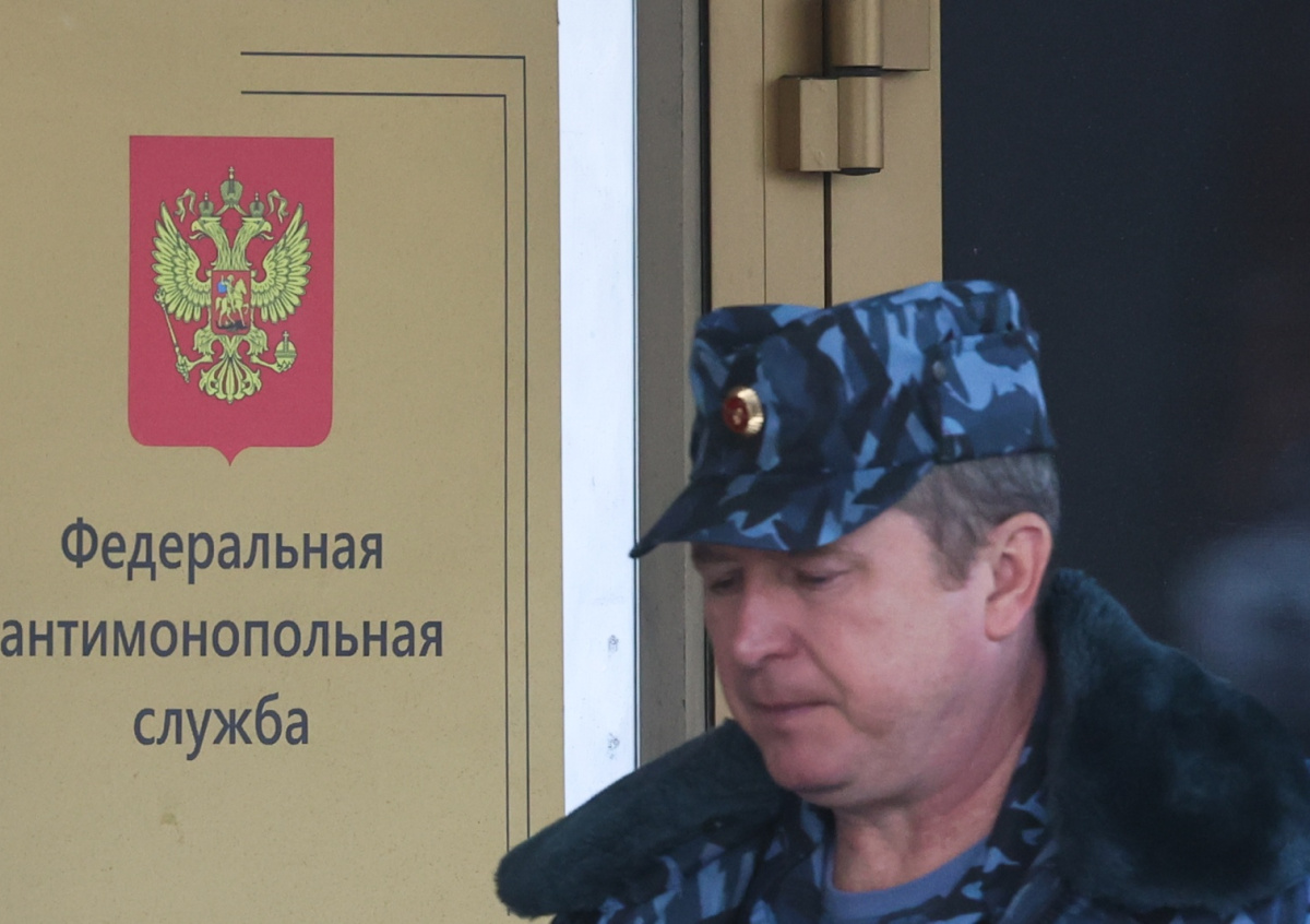 ФАС добилась снижения цен на бензин на АЗС в двух регионах — NEWS.ru