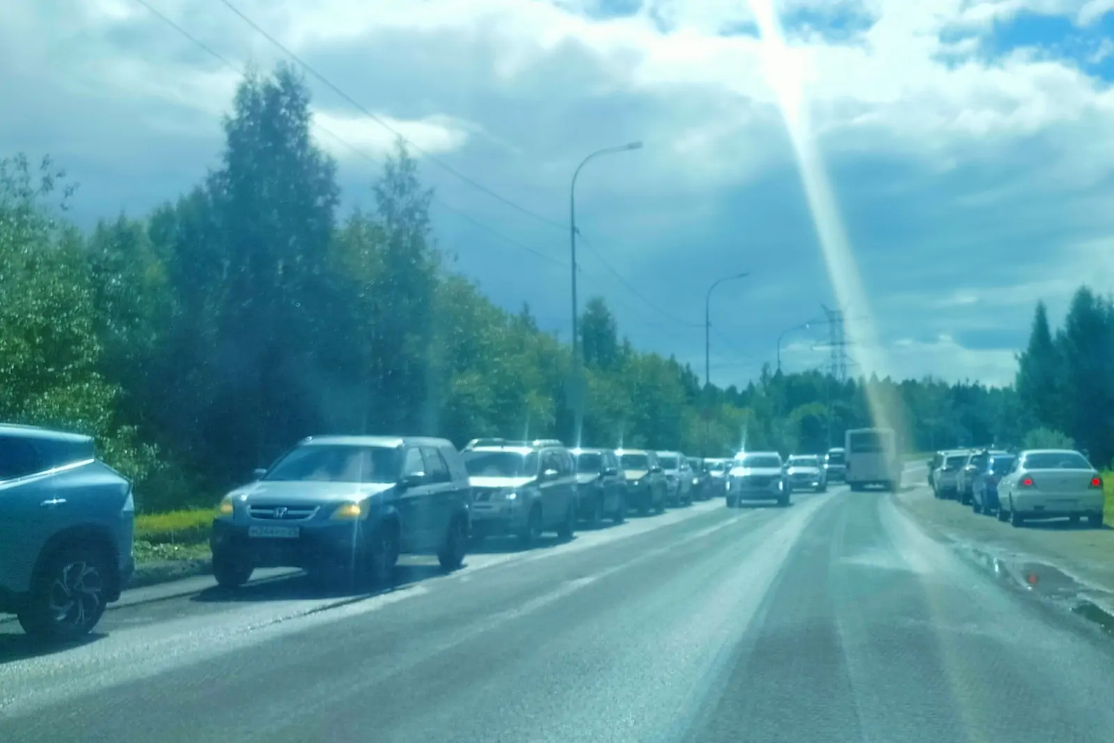 В Петрозаводске вновь появились очереди за бензином — Карелия.Ньюс