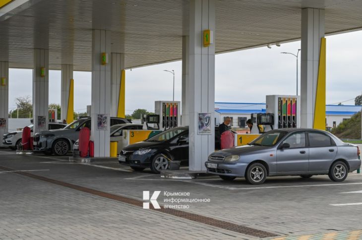 Не пустили на АЗС без очереди? В Крыму рассказали, как наказать заправку за незаконный отказ — Новости Крыма | КИА