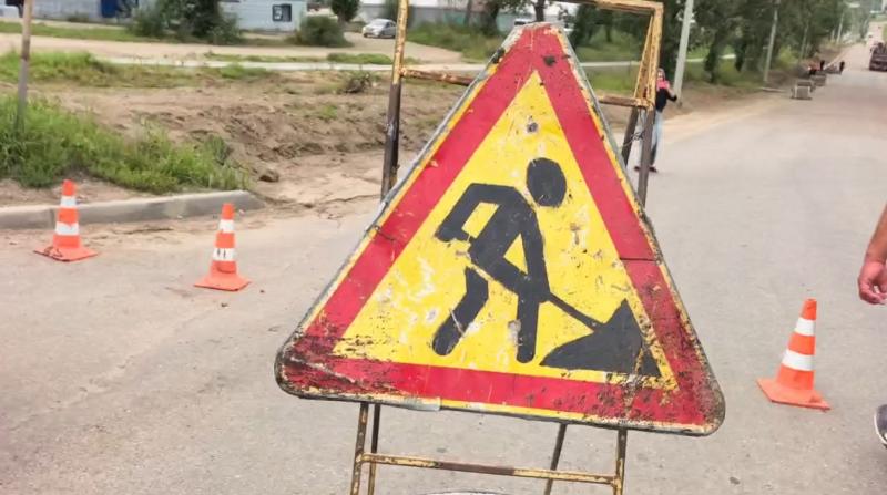 Министр дорожного хозяйства и транспорта Евгений Дрюртеев работает в Петровск-Забайкальском округе. — РТК Забайкалье