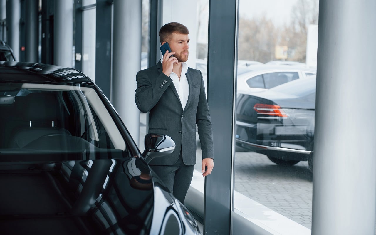 Продажи люксовых авто растут: что покупают чаще всего — За рулем